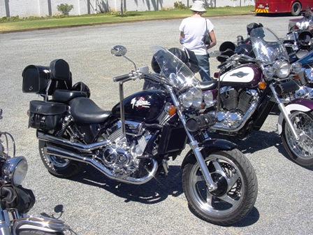 old school cruiser motorcycle